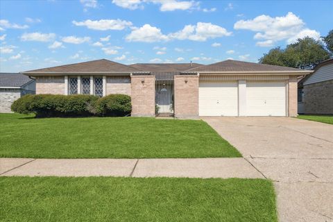 Photo of 7235 Gallant Glen Lane, Houston, TX 77095 (MLS # 70472668)