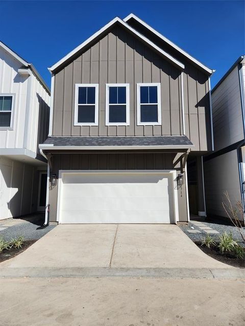 Photo of 6714 Parker Grove Lane, Houston, TX 77076 (MLS # 18311342)