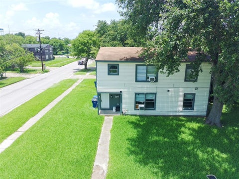 Photo of 1138 4th Avenue N, Texas City, TX 77590 (MLS # 57583559)