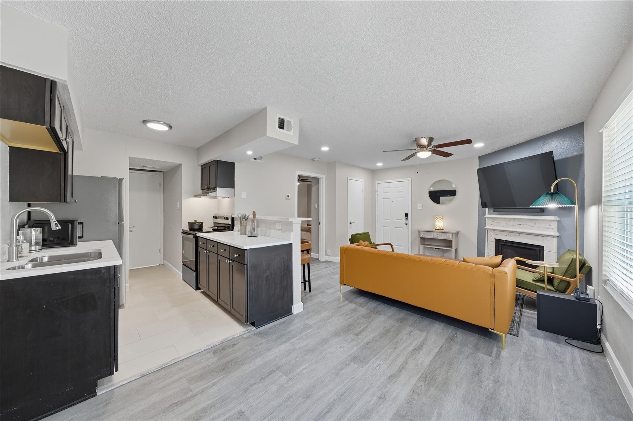 2750 Holly Hall Street 508