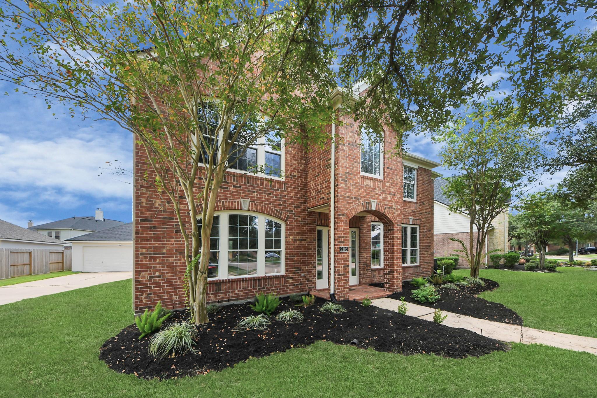 2305 Echo Harbor Drive