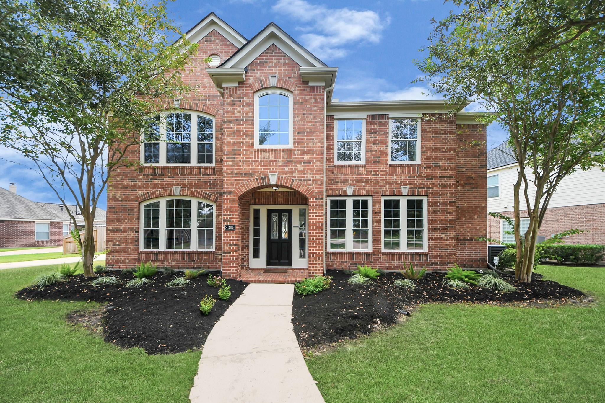 2305 Echo Harbor Drive