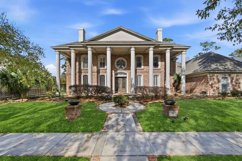 Photo of 39 Forest Green Trail, Kingwood, TX 77339 (MLS # 62238910)