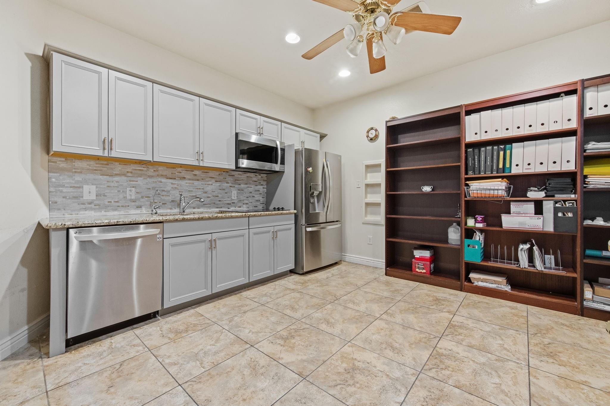 Kingwood, Texas, 77339, United States, 5 Bedrooms Bedrooms, ,4 BathroomsBathrooms,Residential,Active,2024498