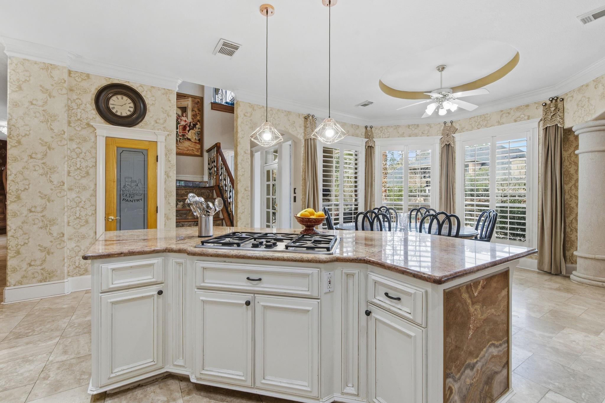 39 Forest Green Trail