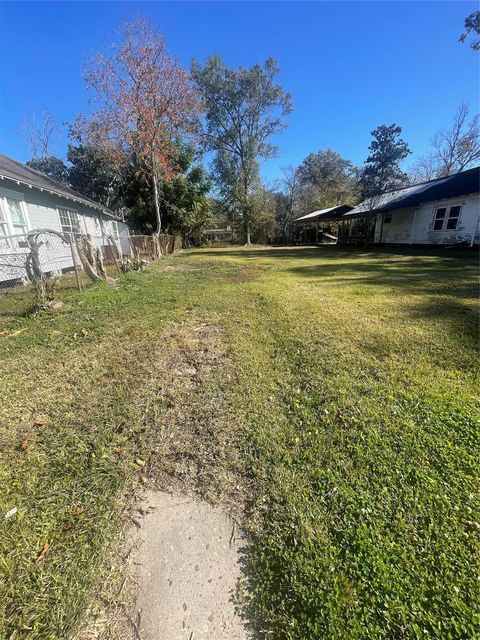 Photo of 4357 Ogden Avenue, Beaumont, TX 77705 (MLS # 50935309)