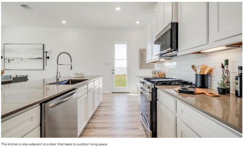 Tiny photo for 2220 Via Vicky Road, Houston, TX 77051 (MLS # 58821542)