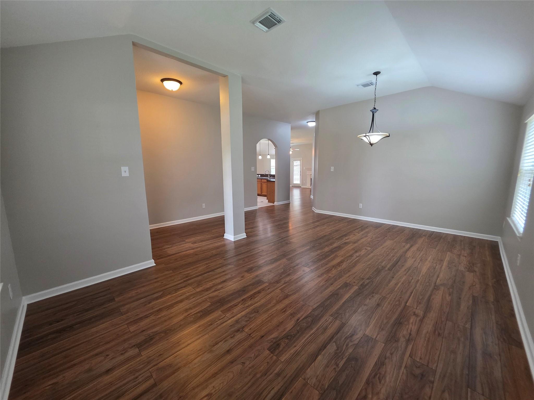 2108 Goldfinch Lane
