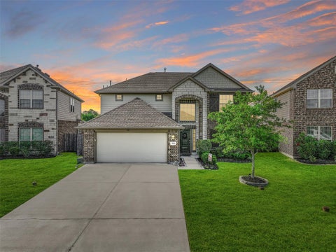 Homes For Sale - 3120 Sunrise Hill Lane<br/> Dickinson, TX 77539