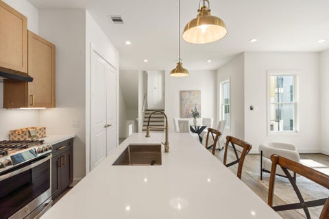Photo of 1138 W 16th Street, Houston, TX 77008 (MLS # 74344396)