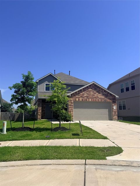 Photo of 2710 Hoffman Lane, Conroe, TX 77304 (MLS # 70382753)
