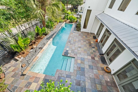 Photo of 235 Malone Street, Houston, TX 77007 (MLS # 84816403)