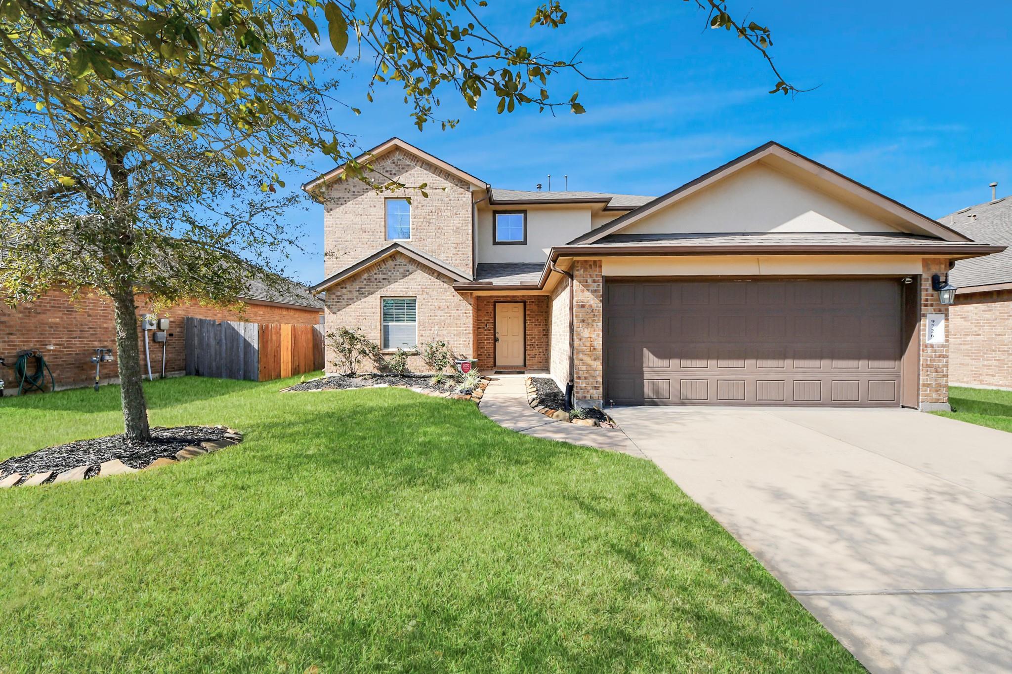 9726 Shimmering Lakes Drive