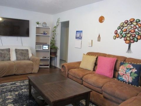 Photo of 93 Deerfield Rd, Huntsville, TX 77340 (MLS # 66676649)