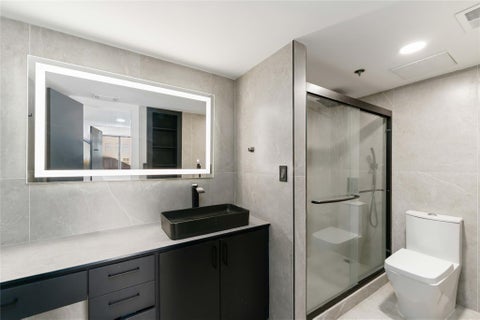 Condo For Sale - 3525 Sage Road #1213<br/> Houston, TX 77056