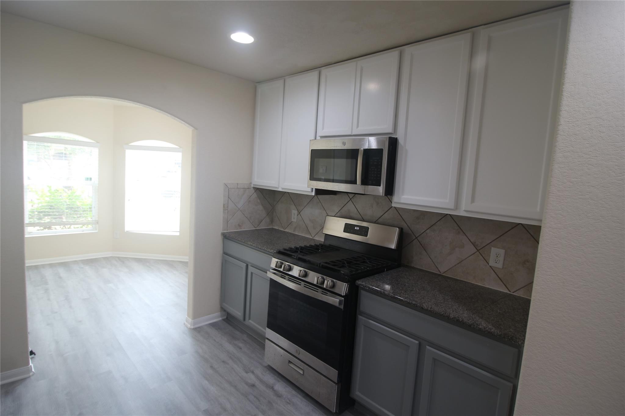 3255 View Valley Trail