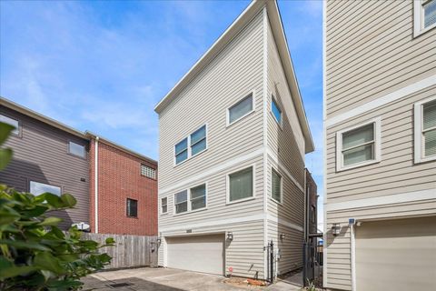 1508 Crockett Street C Houston TX 77007