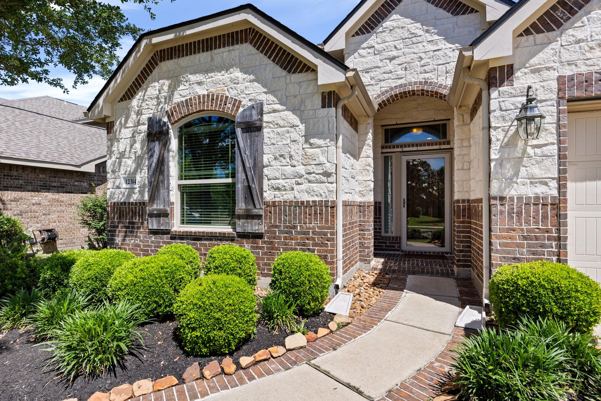 12314 Meadow Breeze Drive