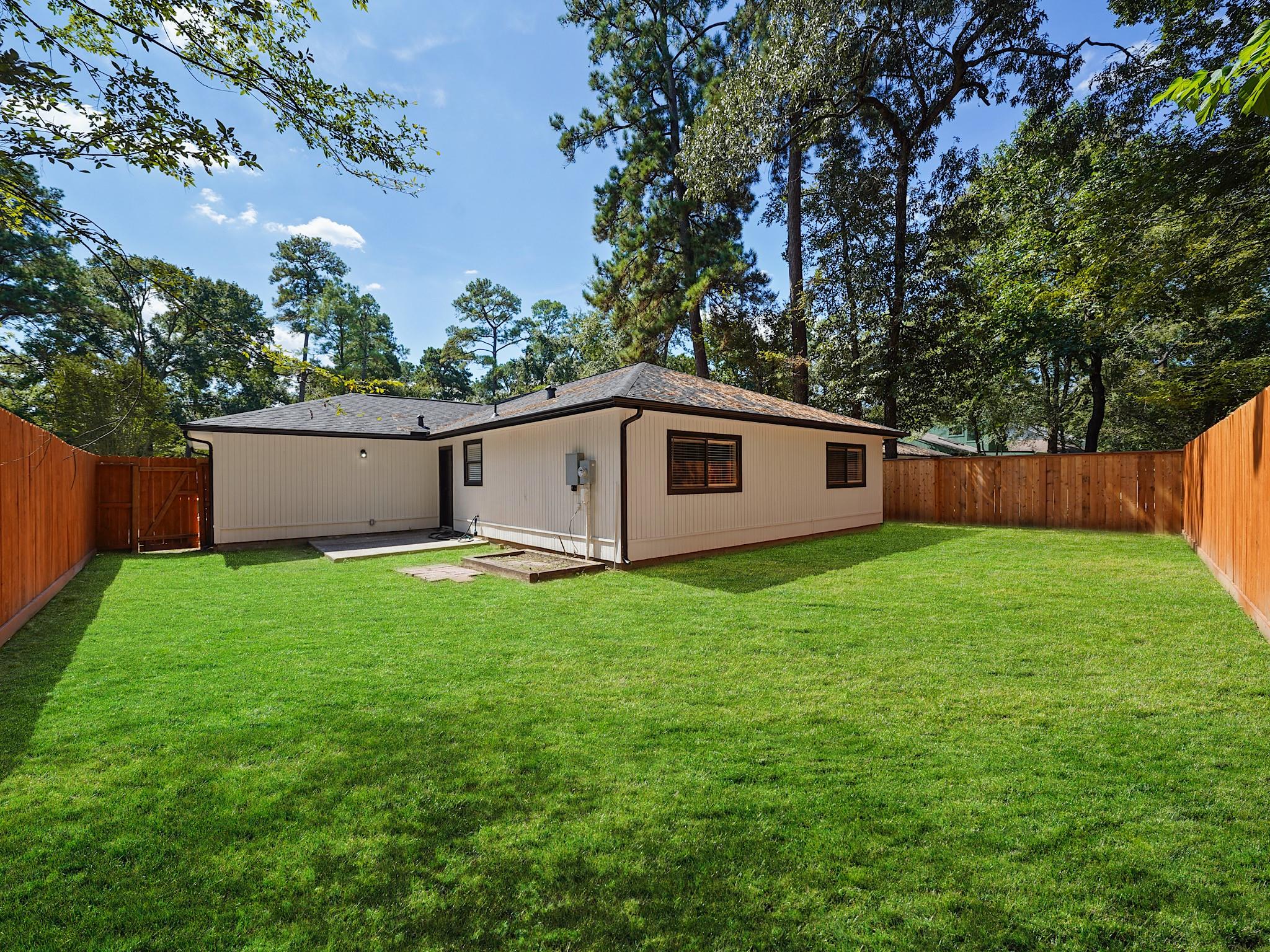 23 Summer Crest Circle