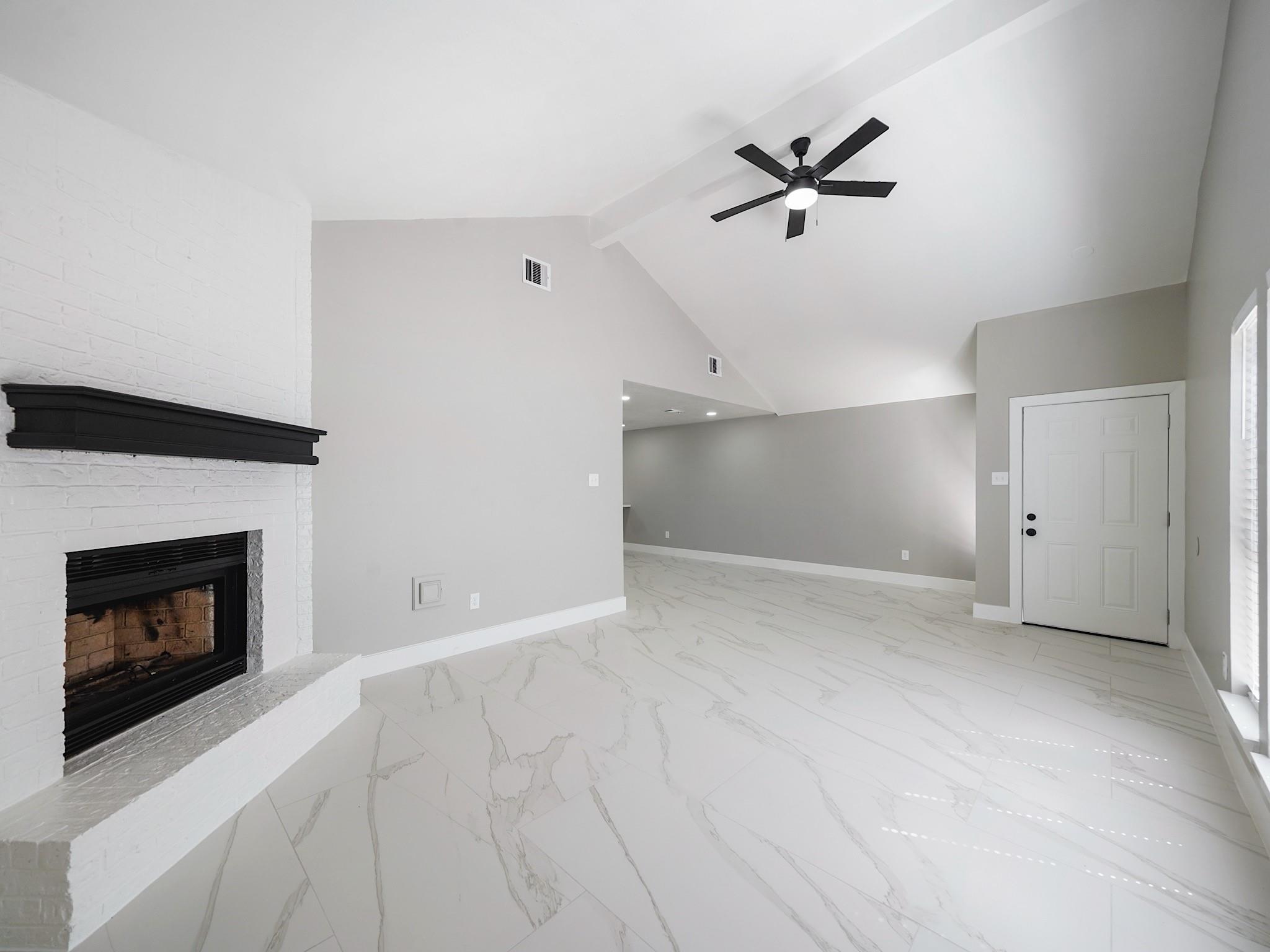 23 Summer Crest Circle