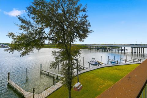 Photo of 18809 Egret Bay Boulevard #112, Webster, TX 77058 (MLS # 62760185)