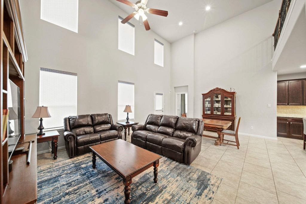 Photo of 2725 Merlin Lane, Pearland, TX 77581 (MLS # 33824117)