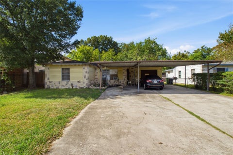 Photo of 8126 St Lo Road, Houston, TX 77033 (MLS # 57449687)