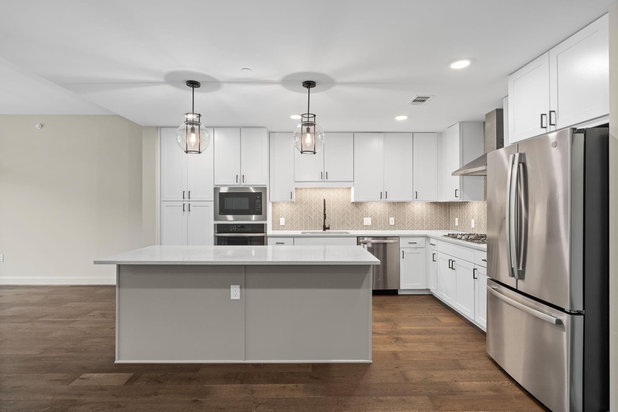 2511 Willowick Road 624