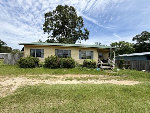 Homes For Sale - 516 W Martin Luther King Street<br/> Jasper County, Kirbyville, TX 75956