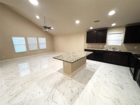 Photo of 9303 Claystone Lane, Richmond, TX 77407 (MLS # 30018022) Photo of 9303 Claystone Lane, Richmond, TX 77407 (MLS # 30018022)