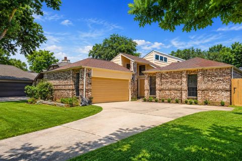 Photo of 2019 First Crossing Boulevard, Sugar Land, TX 77478 (MLS # 35039223)