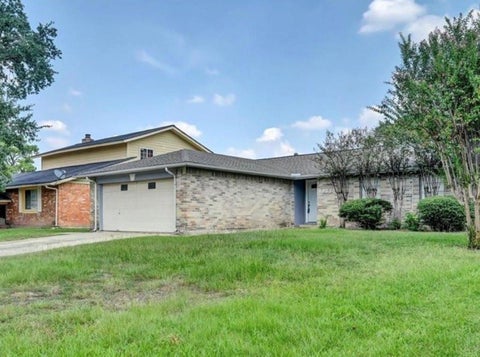Photo of 8406 Daycoach Lane, Houston, TX 77064 (MLS # 95197915)
