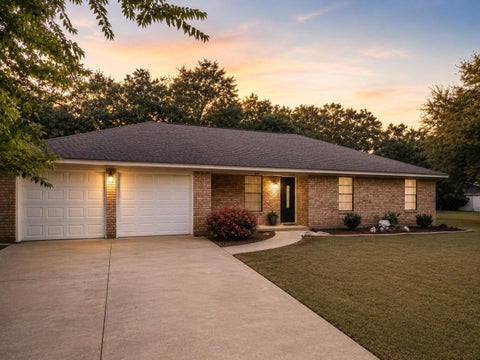 Homes For Sale - 201 Fm 1160 Road<br/> Wharton County, Louise, TX 77455