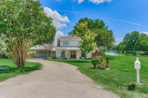 Photo of 438 Lazy Lane, Montgomery, TX 77356 (MLS # 25311173)