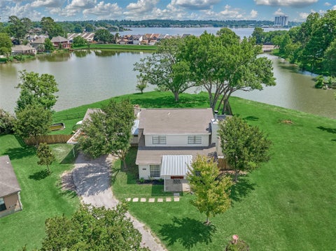 Photo of 438 Lazy Lane, Montgomery, TX 77356 (MLS # 25311173)