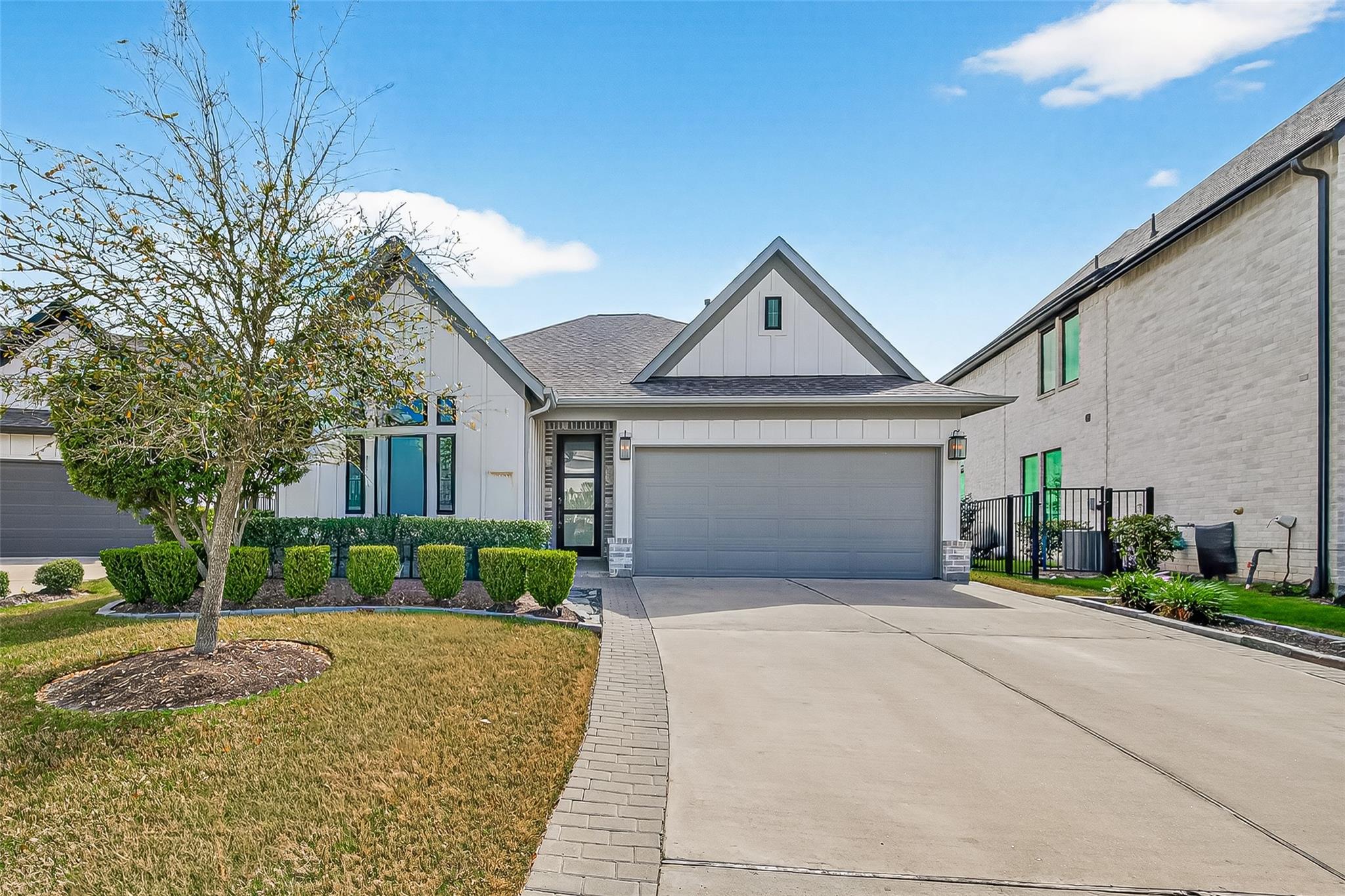 19303 Hackberry Hollow Trail