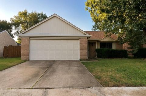 Photo of 20035 S Pecos Valley Trail, Katy, TX 77449 (MLS # 17483497) Photo of 20035 S Pecos Valley Trail, Katy, TX 77449 (MLS # 17483497)