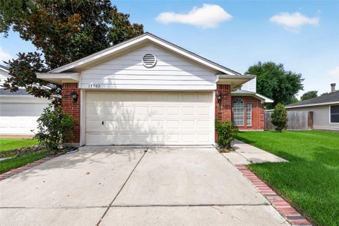 Photo of 15502 Prairie Oaks Drive, Houston, TX 77083 (MLS # 67579808)