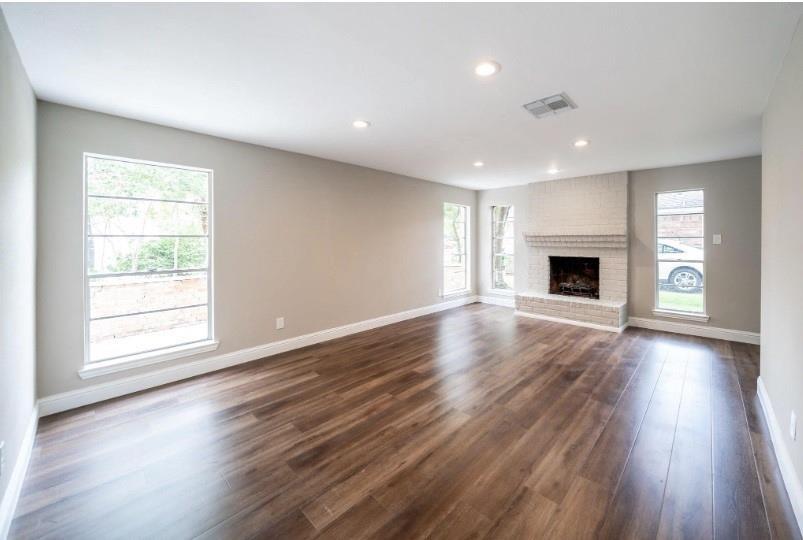 13911 Briar Place Drive