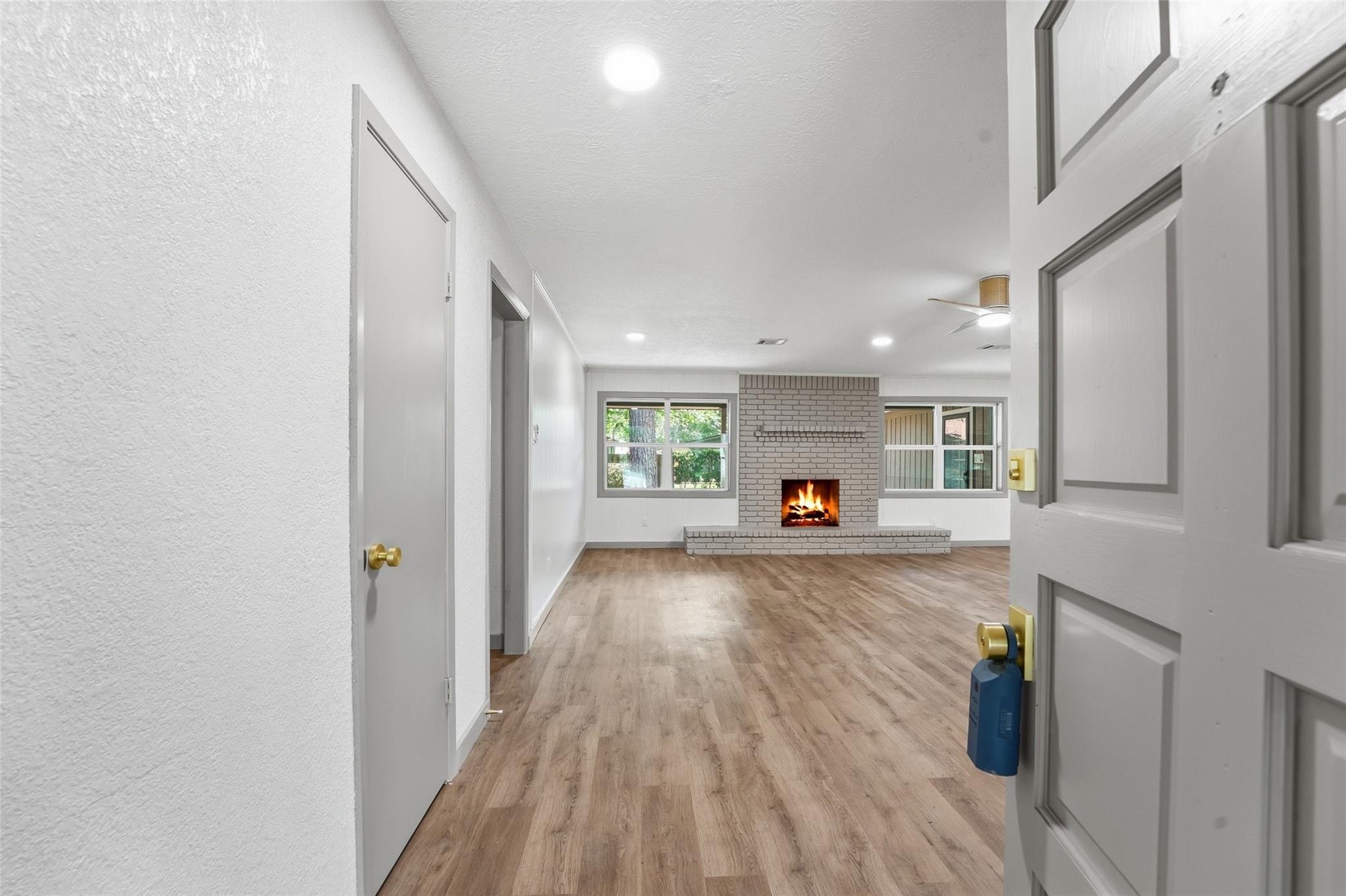 1914 Lazy Grove Drive