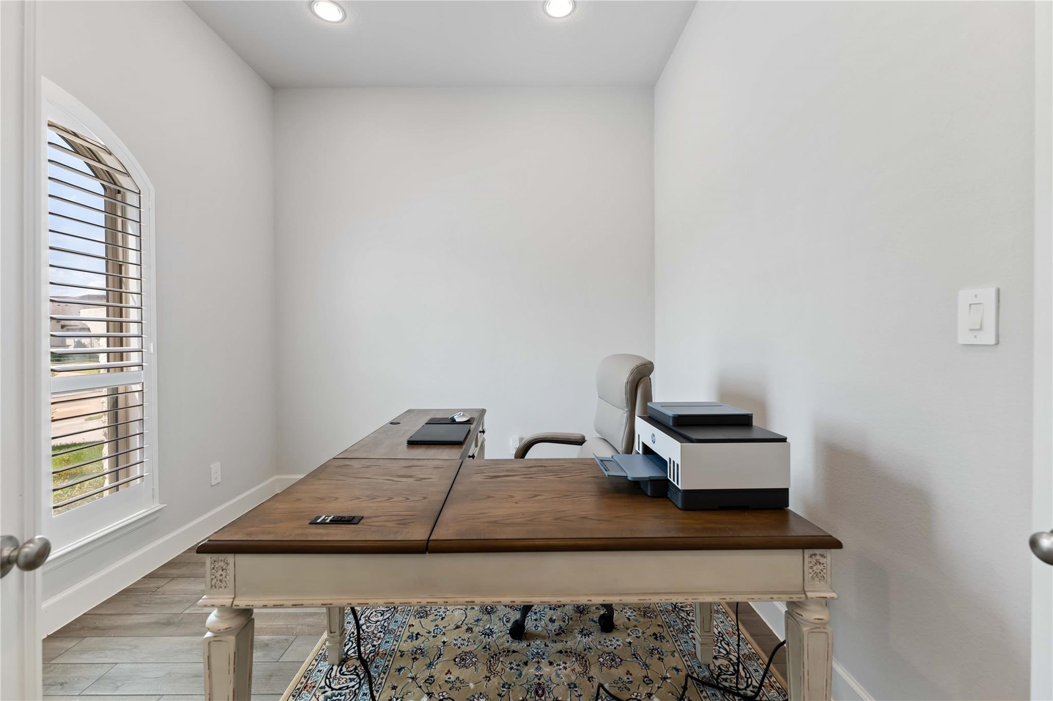 9507 Shaded Tree Drive