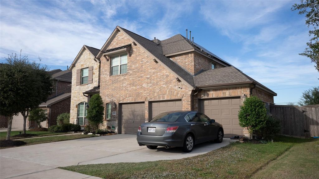 Photo of 5915 Glass Peak Lane, Richmond, TX 77469 (MLS # 67101406)