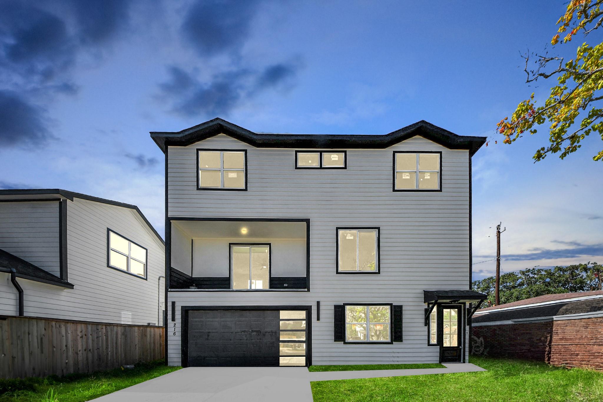 216 San Jacinto Street