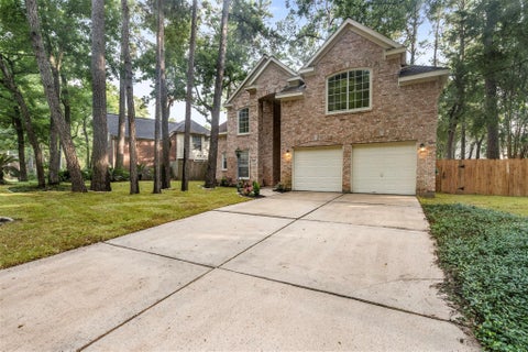 Photo of 55 Terraglen Dr Dr, Spring, TX 77382 (MLS # 41729470)