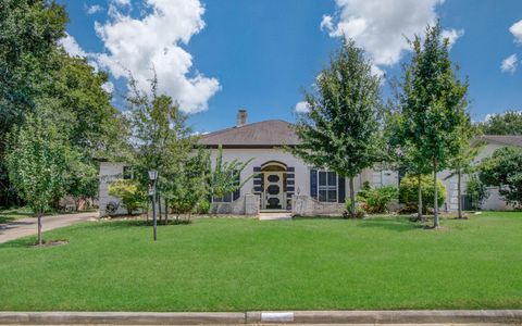 18655 Martinique Drive Nassau Bay TX 77058