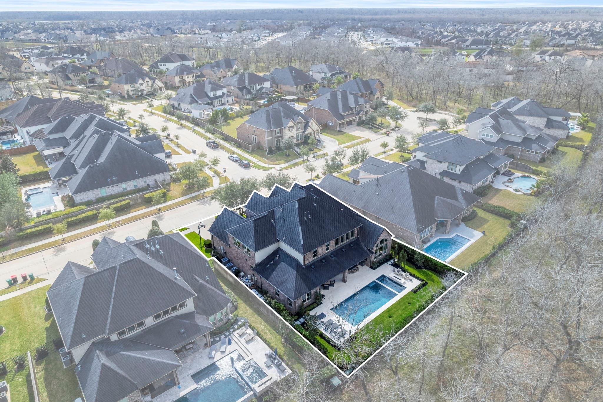 Missouri City, Texas, 77459, United States, 4 Bedrooms Bedrooms, ,5 BathroomsBathrooms,Residential,Active,2037121