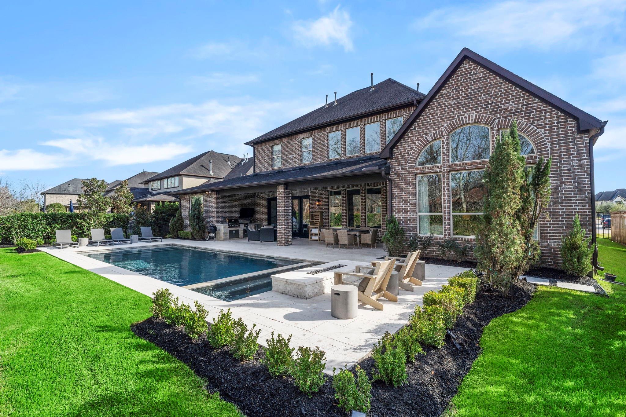 9503 Plaza Point Drive