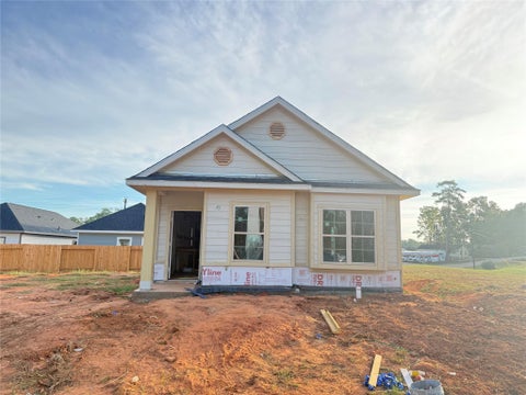 Photo of 16694 East Alderson Street, Montgomery, TX 77316 (MLS # 30679912)