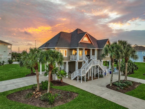 Photo of 3635 Foremast Drive, Galveston, TX 77554 (MLS # 23618584)