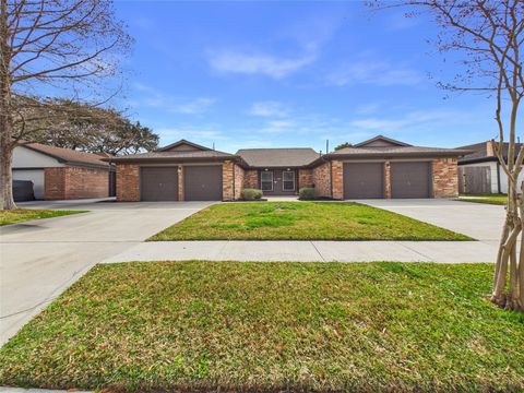 1322 / 1324 Bellgrove Drive El Lago TX 77586